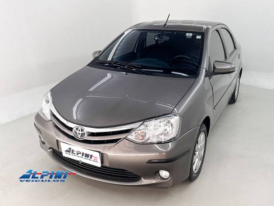 TOYOTA ETIOS 1.5 XLS 16V FLEX 4P MANUAL